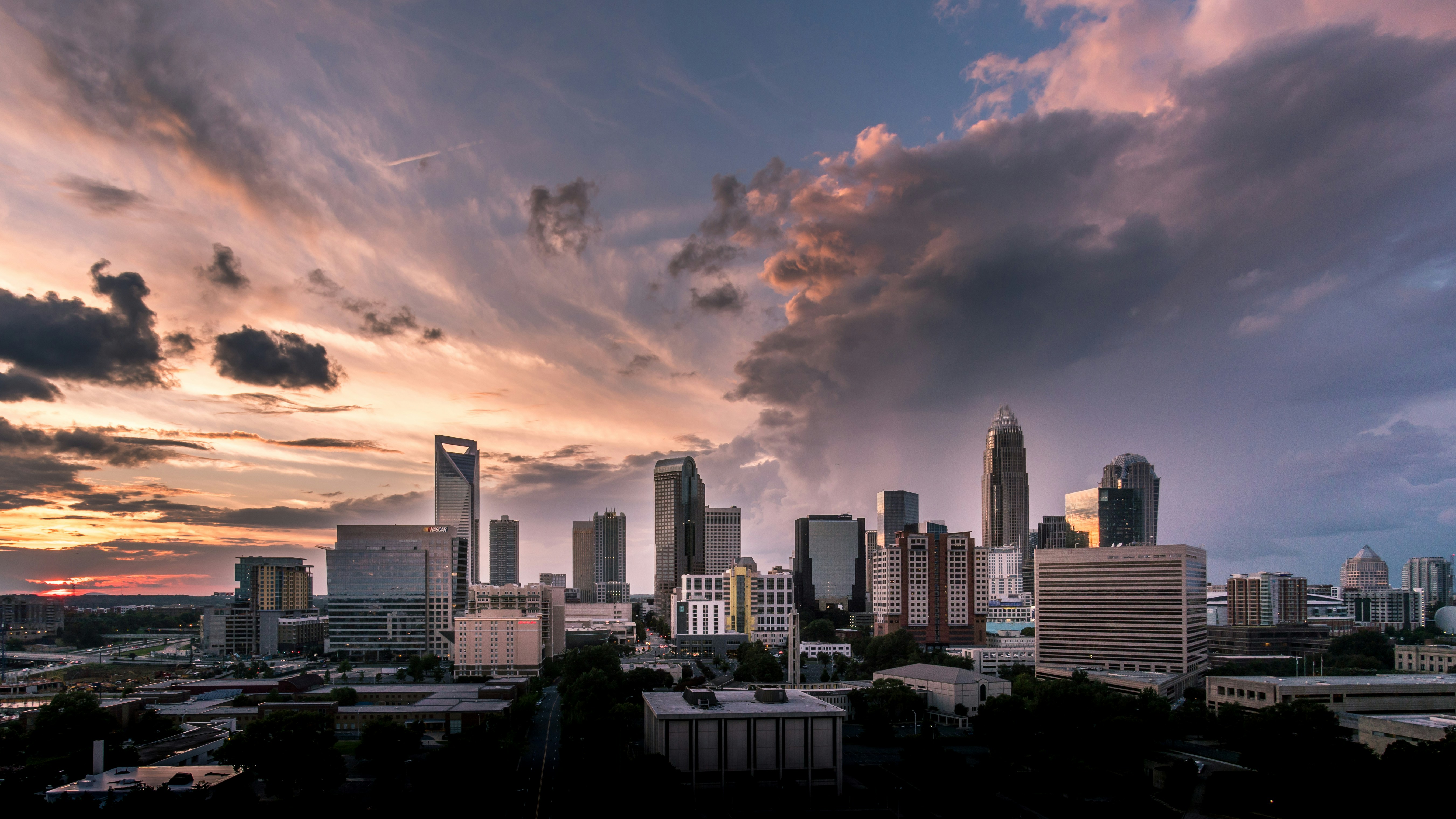 Charlotte, NC skyline — local weather forecast and conditions